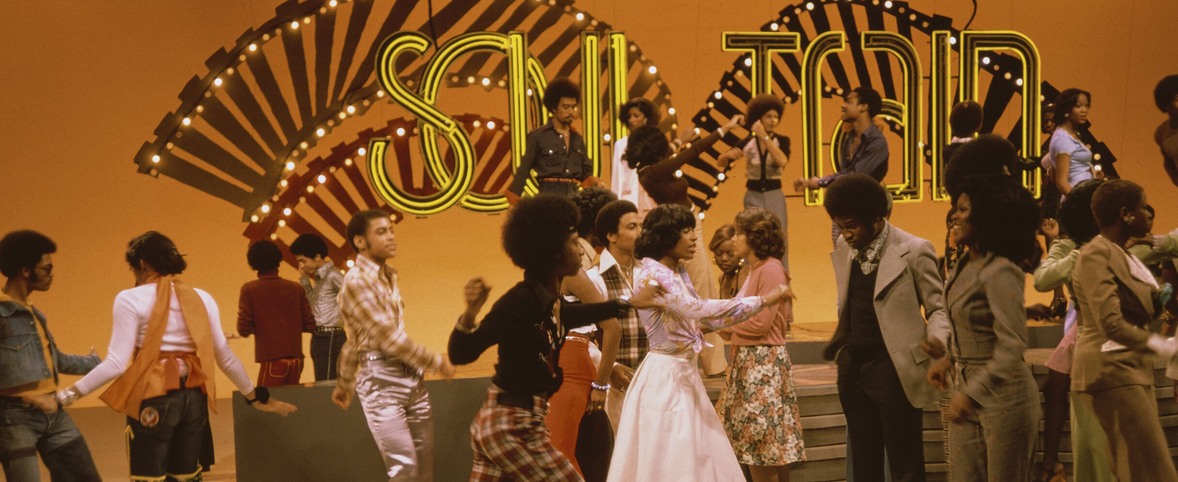 Foto: Tanzende während der Soul Train Line Show, USA, April 1975.